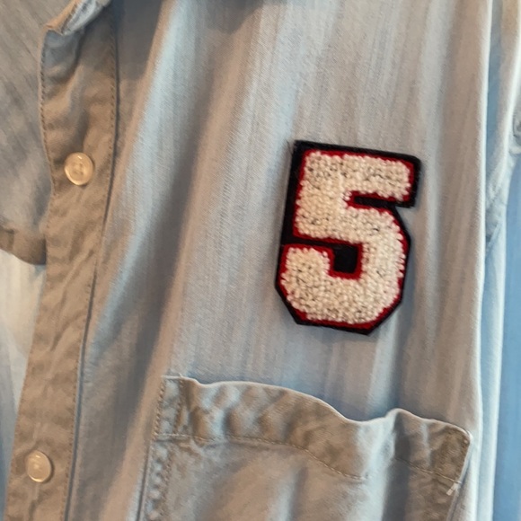Rails patch button up top - Picture 5 of 12